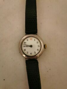【送料無料】腕時計　シルバートレンチsilver trench wrist watch agr 1918