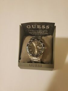 【送料無料】腕時計　シルバーguess wrist watch for men silver