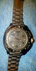 【送料無料】腕時計　ルミノックスメンズカーボンケースクオリティシリーズメートルluminox mens carbon case swiss quality series 0200 wristwatch 100 meters wr