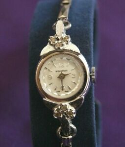【送料無料】腕時計　ヴィンテージウォルドマンスイスbeautiful vintage woldman swiss womens wristwatch