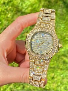 【送料無料】腕時計 メンズカスタムアウトオーバルウォッチバゲットステンレスmens custom fully ice out oval watch baguette cz vvs quality stainless steel icy