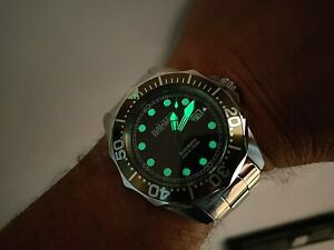 【送料無料】腕時計　ノーテックノーリミットブラボースチールスペックモデルグリーンnautec no limit deep sea bravo steel spec model green