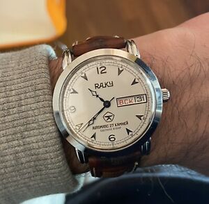 【送料無料】腕時計　オロロギウォッチラキオートオートロルッソヴィンテージサブダイバーヴィンテージorologio watch raky automatico russo day date vintage sub diver vintage｜hokushin