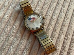 【送料無料】腕時計 メンズウォッチプレゼンテーションフラグold vtg 1975 loyal moose mens wristwatch watch presentation usa flag