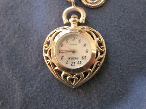 【送料無料】腕時計　スターリングシルバーペンダントクォーツウォッチ132 ladys pedre sterling silver pendant quartz watch