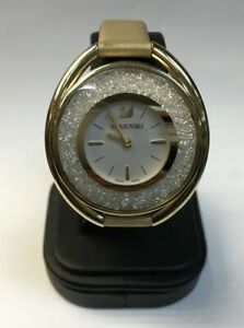 【送料無料】腕時計　レディーススワロフスキークリスタルオーバルゴールデンウォッチladies swarovski crystalline oval golden watch 183084