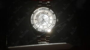 【貨物輸送無料】ウオッチ シルバーブローバアナログwomens silver bulova analog watch