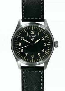 【送料無料】腕時計　ハイブリッドムーブメントクラシックアビエイターウォッチmwc classic 40mm aviator watch with hybrid movement