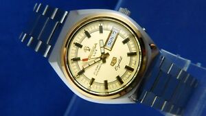 【貨物輸送無料】ウオッチ ヴィンテージレトロスイストレッサラックスクリスタルvintage retro swiss tressa lux crystal automatic watch 1970s nos cal as 5206