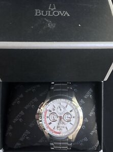【貨物輸送無料】ウオッチ ブローバシルバーカラーbulova water resistance men watch silver color