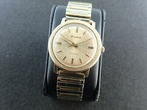 【貨物輸送無料】ウォッチ ヴィンテージメンズブロバランニングvintage mens 386粍 bulova automatic wrist watch cal11alac  running