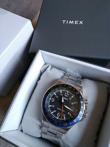 timex three gmt