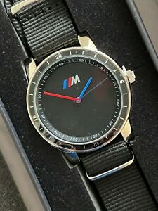 楽天市場】【 BMW 純正 即日出荷 】 腕時計 シルバー 3針 5気圧 耐水