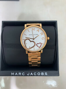 【送料無料】腕時計　ジェイコブクラシックブレスレットウォッチインローズゴールドゴールドmark jacob mj3589 classic bracelet watch in rose gold 36mm gold