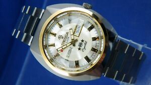 【貨物輸送無料】ウォッチ ヴィンテージレトロスイストレッサラックスクリスタルvintage retro swiss tressa lux crystal automatic watch 1970s nos cal as 5206