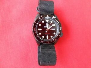 【送料無料】腕時計　ダイバーステンレススチールdeep blue precision diver automatic 1000ft 300m stainless steel watch