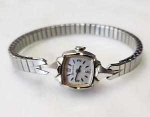 【貨物輸送無料】ウオッチ ヴィンテージブローバウィメンズスペイデルフレックスブレスレットvintage bulova m2 womens wristwatch w speidel flex bracelet ~ 12e701