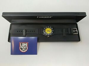 【送料無料】腕時計 ルミノックスシールスイスクォーツダイブウォッチシリーズluminox navy seals usaf swiss quartz 200m dive watch series 3000 nib|hokushin
