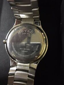 腕時計 モバドミュージアムウォッチmovado museum watch 男女兼用