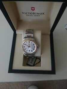【貨物輸送無料】ウオッチ ビクトリノックススイスアーミーメンズステンレスドレスvictorinox swiss army mens 241362 icers gent stainless steel dress