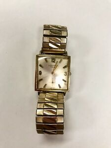 【貨物輸送無料】ウオッチ ヴィンテージロンジンソリッドゴールドケースvintage longines wristwatch 14k solid gold case