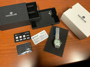 【送料無料】腕時計　ノダスセクターダイブシーフォームシーフォームnodus sector dive sea foam seafoam automatic nh35 watch sold out