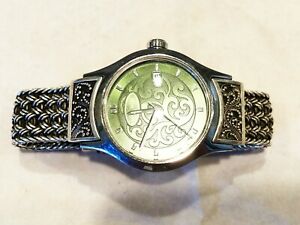 【送料無料】腕時計　ロイスヒルスターリングシルバーステンレススチールスイスクォーツグリーンケースブレスレットlois hill sterling silver stainless steel swiss quartz green case bracelet wat｜hokushin