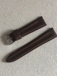 【送料無料】腕時計　レザーストラップパッドハイヤーleather strap 22mm padded works with heuer