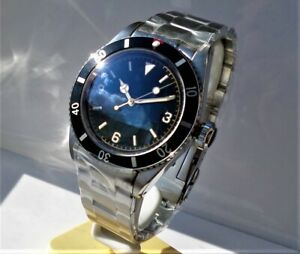 【貨物輸送無料】ウオッチ トライデントブランドオマージュジェームズボンドtrident unbranded automatic windinghomage james bond 007