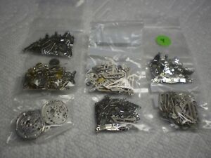 【送料無料】腕時計　クォーツムーブメントパーツギアバッテリーストラップステムスチームパンクlot of quartz wrist watch movement parts gears battery strap stem steam punk 4