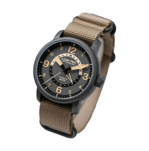 【送料無料】腕時計　ラムテックコンバットメンウォッチスイスクォーツミリタリーストラップlumtec combat b45 gmt men watch 43mm swiss quartz military two straps 200m wr｜hokushin
