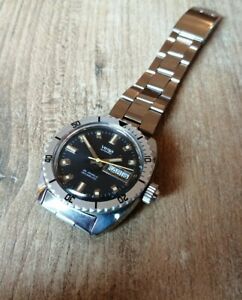 【貨物輸送無料】ウォッチ オロロジオヴィンテージダイバーヴェッタサブデイデートorologio vintage diver vetta 200m sub daydate