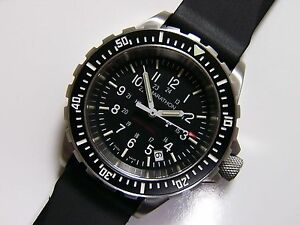 【送料無料】腕時計　マラソンミリタリーダイブウォッチスイスミリメートルmarathon tsar military dive watch ngm swiss 300m w 2yr warranty 42mm