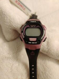 【送料無料】腕時計　タイムスアイアンマントライアスロンラップウォッチメートルtimex womens t5e151 ironman triathlon 30lap watch 100 meter