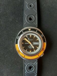 【送料無料】腕時計　スクアーレクォーツsquale ref2002 quartz 1000m 113,990円