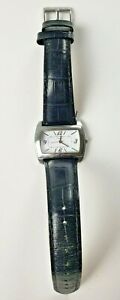 【送料無料】腕時計　レディースタイムスクォーツアナログウォッチレザーバッテリーladies timex quartz analog watch, rectangle, leather, battery