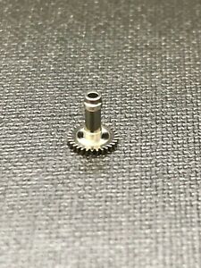 【送料無料】腕時計　スイスヴァルジューキヤノンピニオンパートgenuine swiss eta valjoux 7750 free canon pinion part 243