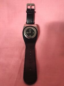 【送料無料】腕時計　ヘンリーレディースhenley ladies wristwatch t0848 anti allergic never been worn