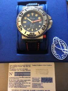 【送料無料】腕時計　ヴィンテージダイバータイガーvintage divers squale tiger 064, automatic watch 300m, nos