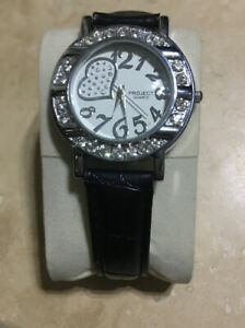 【送料無料】腕時計　プロジェクトレディースクォーツウォッチリザーブlovely ladies quartz watch by project water resistant no reserve