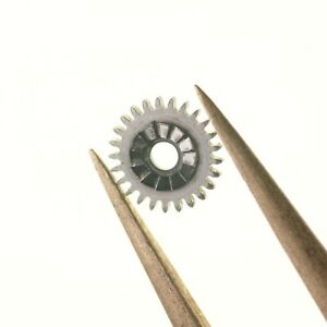 【送料無料】腕時計　ピニョーネディカリカピニオンzenith 2572 etc pignone di carica winding pinion 410 14,425円