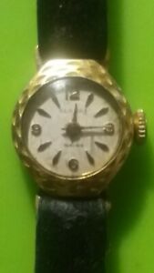 【貨物輸送無料】ウォッチ モントレフェムヴィンテージオーロレメカニークフォンチオンヌプラケmontre femme vintage aurore mecanique fonctionne pas  plaquee or 男女兼用腕時計-腕時計