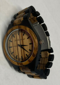 【送料無料】腕時計　メンズウッドウォッチブラウンラウンドケースバッテリーmens wood watch brown large round case battery