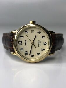 【送料無料】腕時計　レディースタイムスゴールドトーンケースブラウンレザーストラップイージーリーダーウォッチladies timex gold tone case brown leather strap easy reader watch t20071 a1