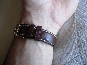【送料無料】腕時計ブレスレットファコンアウトルシュマロンクチュールブランシュ20mmbraceletveauveritablefaconautruchemarroncoutureblanche