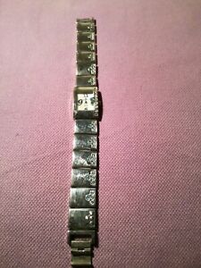 【送料無料】腕時計　オロロジョカルマダドンポルソブラッチャーレorologio karma da donna polso bracciale
