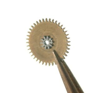 【送料無料】腕時計　ヘルヴェティアルオタミヌティミニッツホイールhelvetia 830 ruota minuti minute wheel
