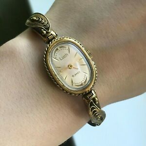 【送料無料】腕時計　ゴールデンラグジュアリーブレスレットドレスレアヴィンテージアナログテストgolden luxury luch bracelet womens dress rare vintage analog wristwatch tested 14,425円