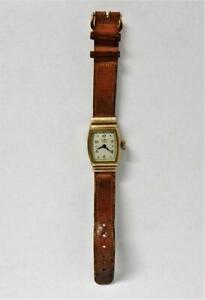 【貨物輸送無料】ウォッチ ヴィンテージメンズギルフォードジュエルレザーストラップvintage 1950s mens guilford 7 jewels wristwatch with leather strap 男女兼用腕時計-腕時計