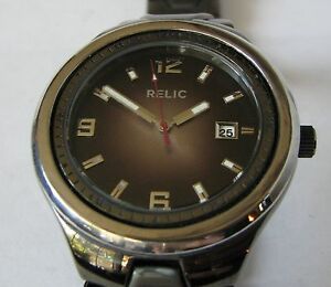 【送料無料】腕時計 クォーツデイトウォッチrelic quartz date watch